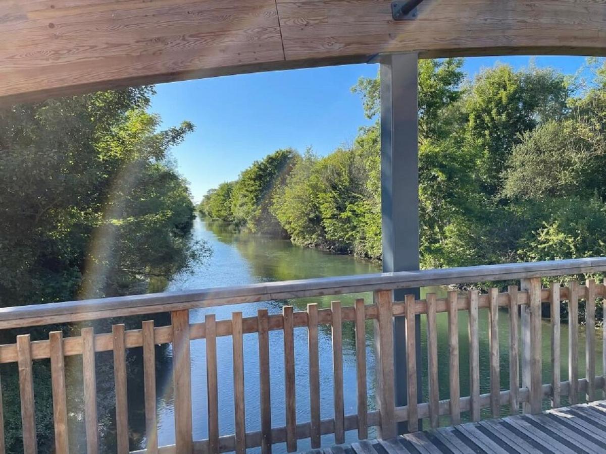 Вилла La Ferme De La Croix Saint-Quentin-Lamotte-Croix-au-Bailly Экстерьер фото